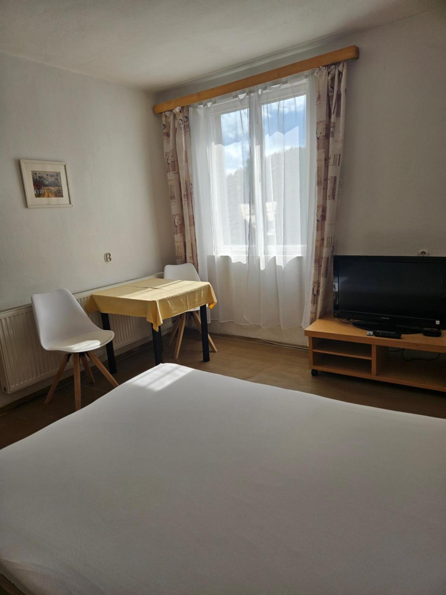Levne Ubytovani Železná Ruda Exteriér fotografie